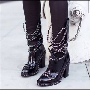 Chanel Boots 38